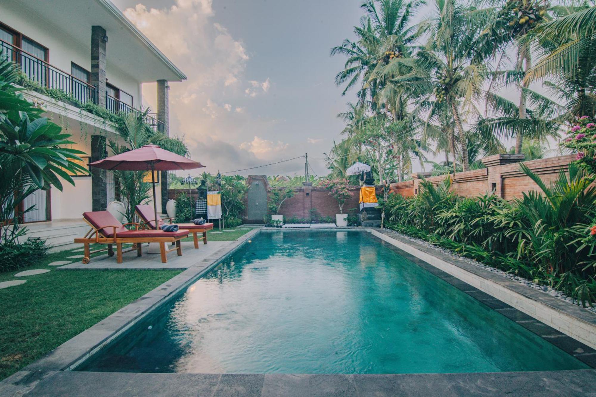 Cucukan Beach Guest House Payangan Extérieur photo